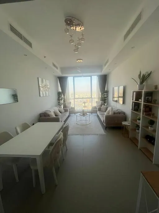 Appartamento La Plage Tower Sharjah Emirati Arabi Uniti