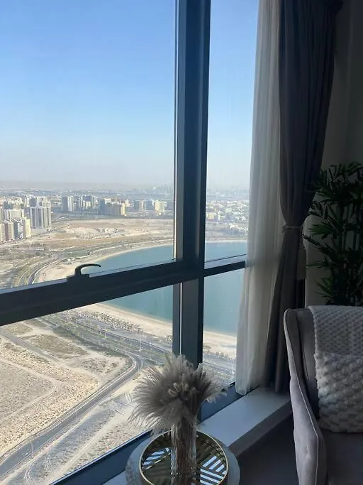 Appartamento La Plage Tower Sharjah 0*,  Emirati Arabi Uniti