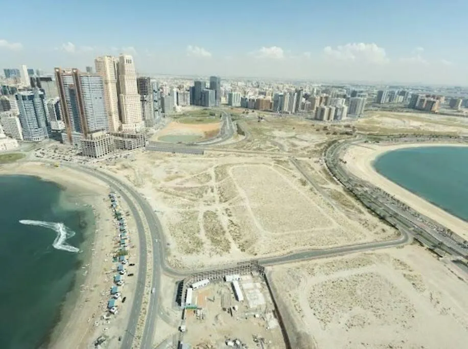 Appartamento La Plage Tower Sharjah