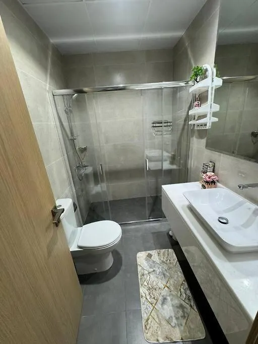 Appartamento La Plage Tower Sharjah