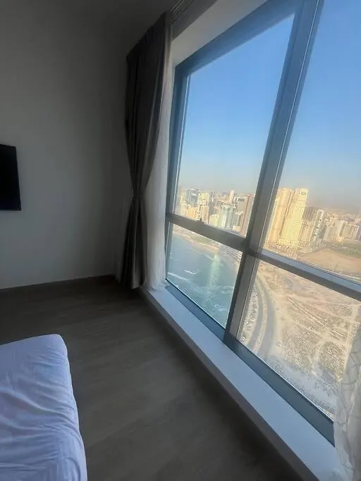 Appartamento La Plage Tower Sharjah