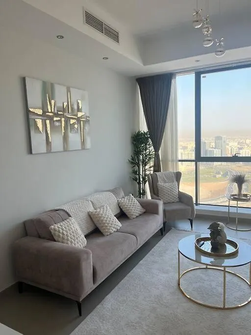 Appartamento La Plage Tower Sharjah 0*,