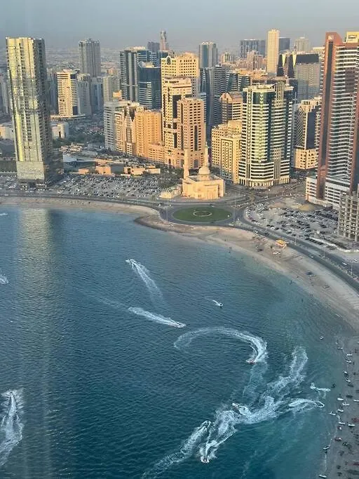 Appartamento La Plage Tower Sharjah Emirati Arabi Uniti